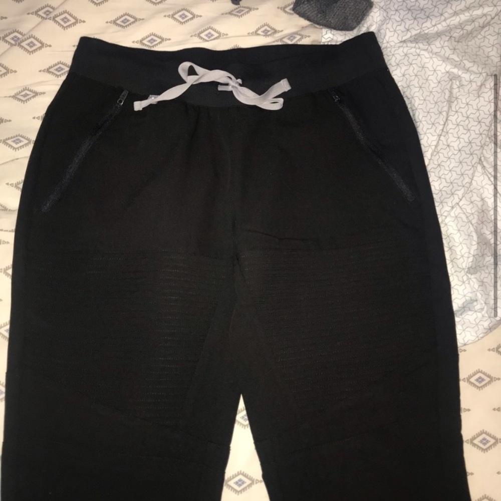 *RARE* Figs Esteli Moto Jogger, Black, Small